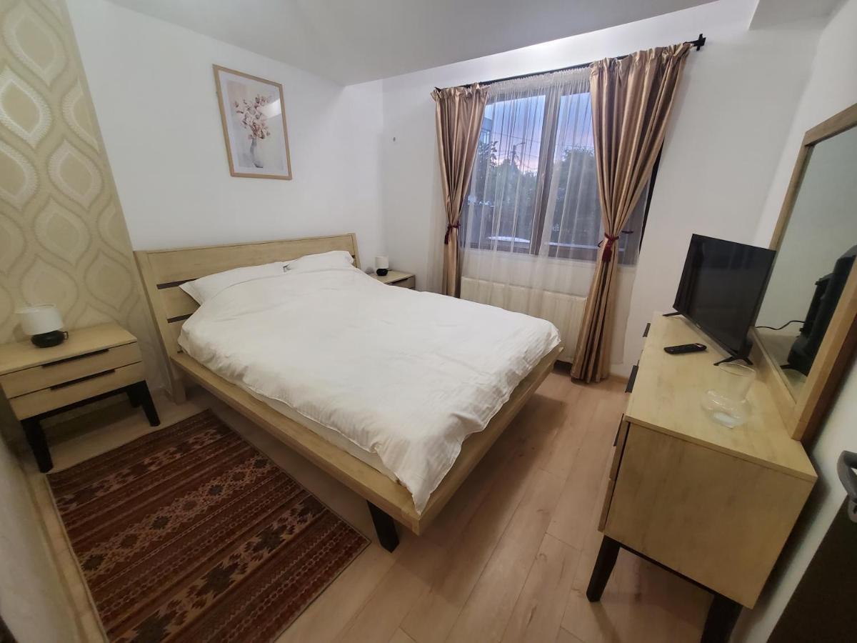 בוקרשט Morii Lake Special Apartment מראה חיצוני תמונה